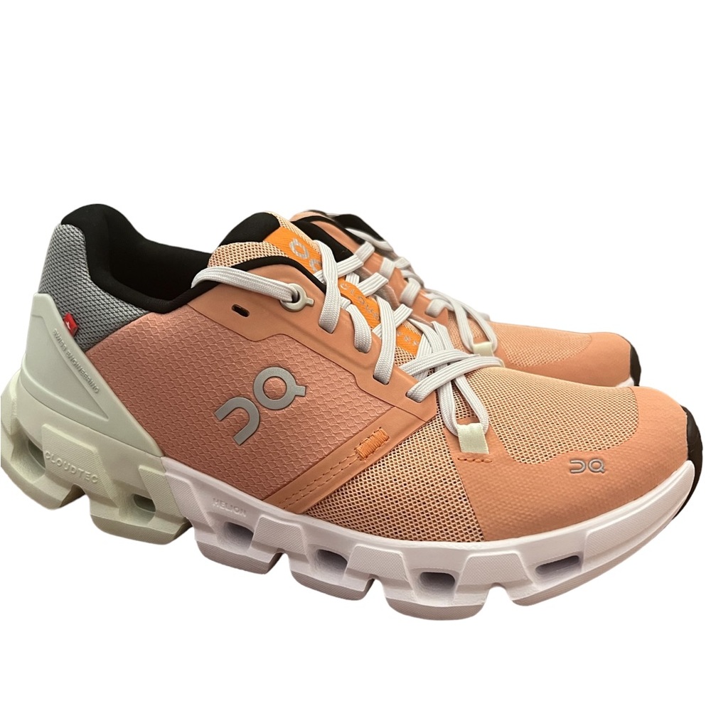 On Cloudflyer 4 Peach/Aloe Women’s Size 7.5 Running Sneakers Shoes